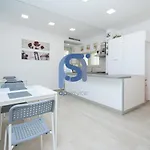 Panorama - Self Check In 4*